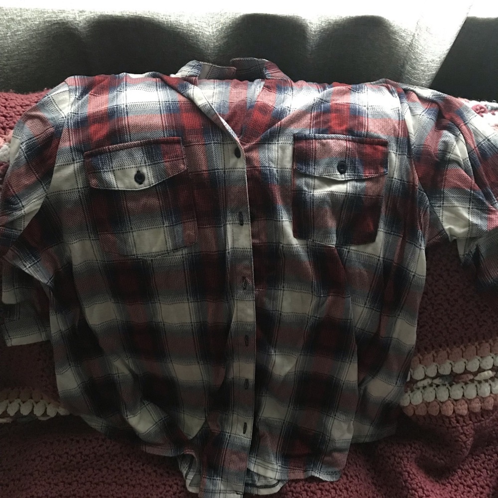 3/4 sleeve flannel like shirt